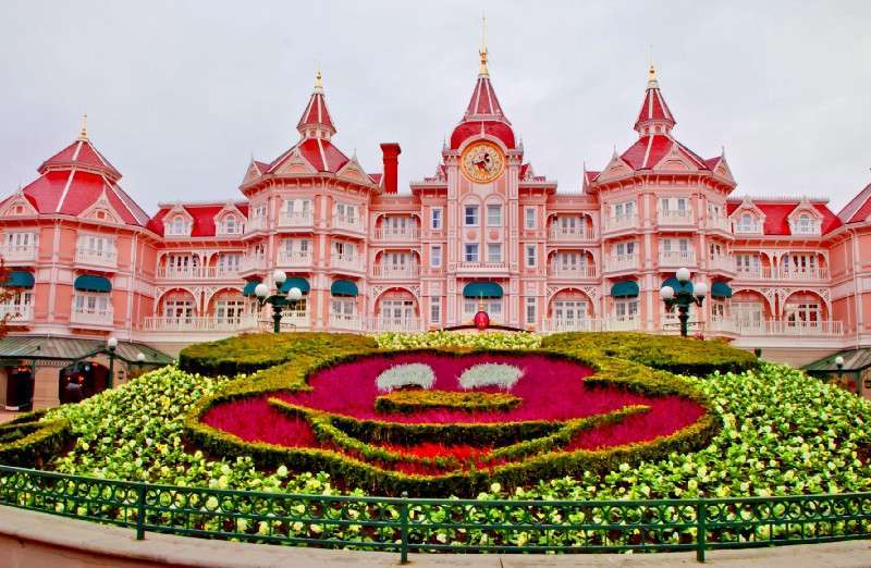 Disneyland used psychology Paris Hotel