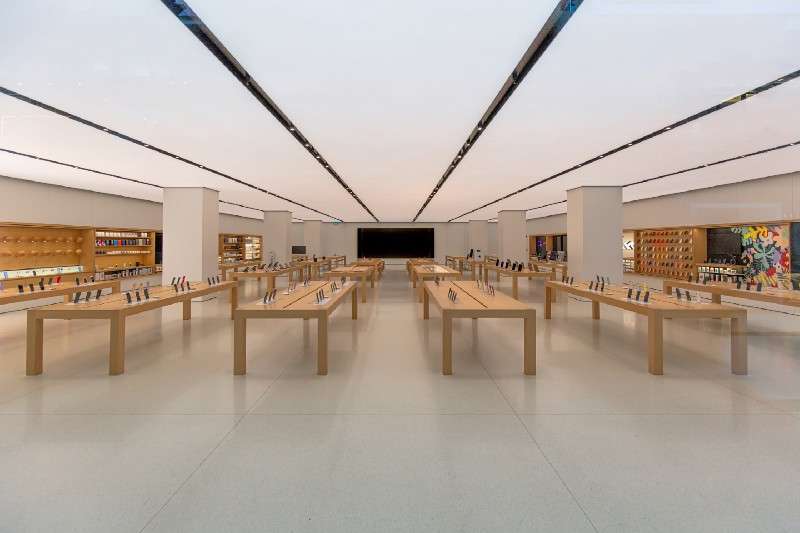 Apple Store in Toronto Apple Store in Toronto